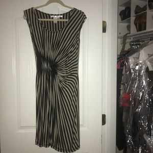 Comfy dress with rousing